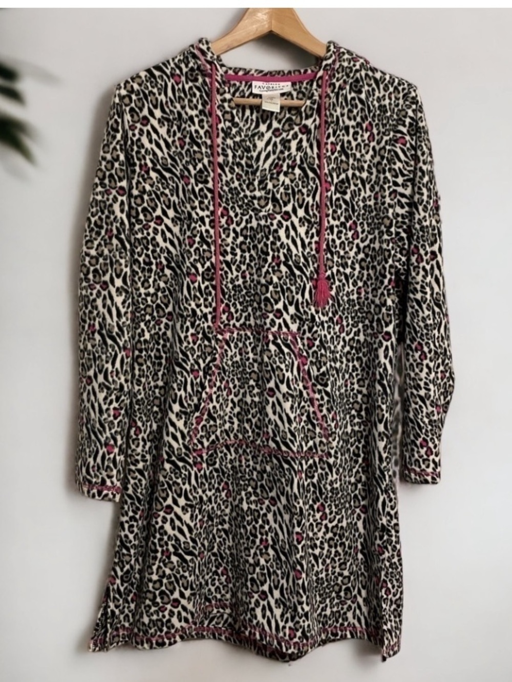 Catalog Favorites Women’s Leopard Print Hoodie Night Dress Size L With Pocket